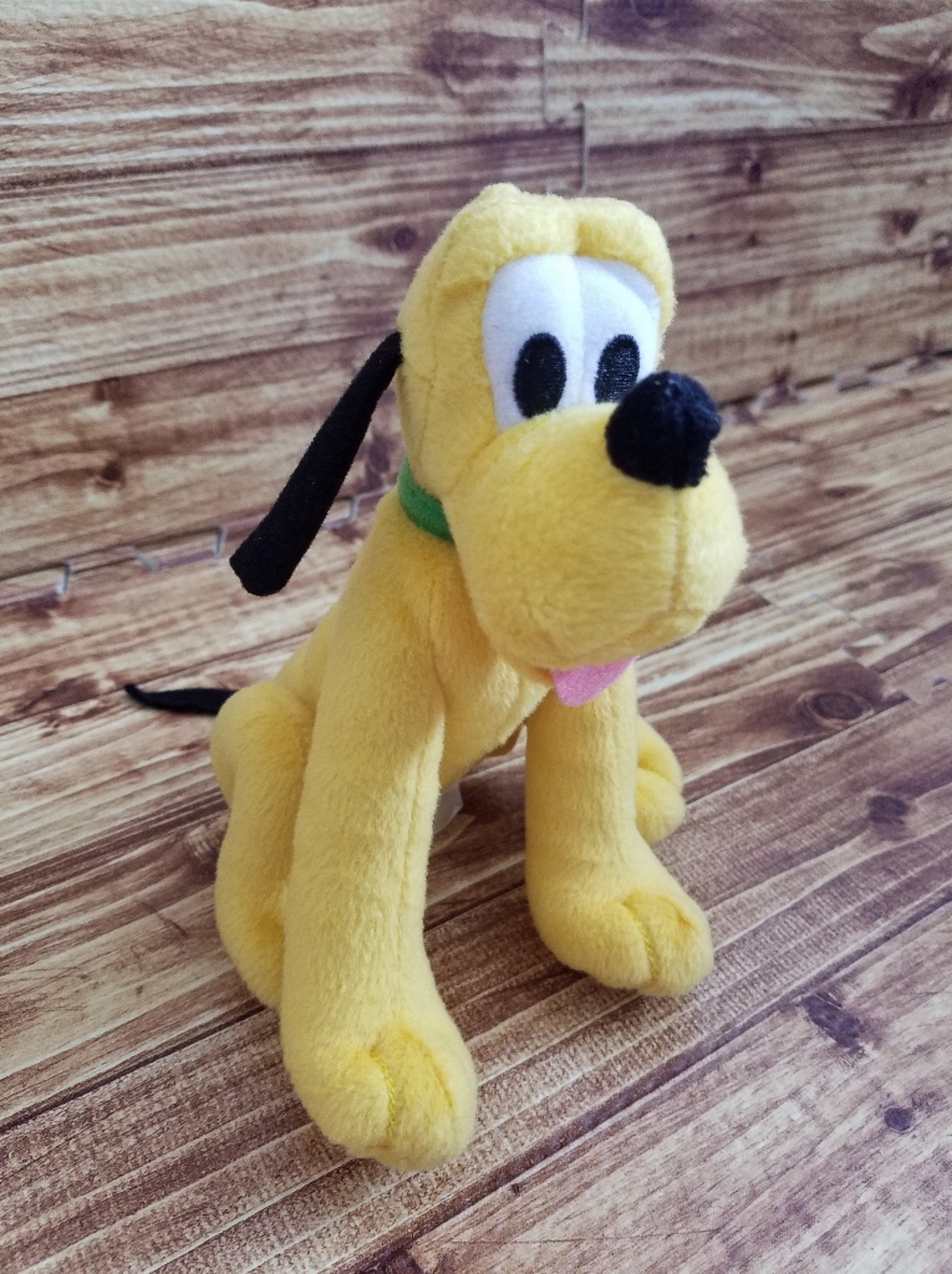 Disney Pluto Yellow Plush Dog Toy Animal Stuffed 7 Inch Purse Pal Keychain